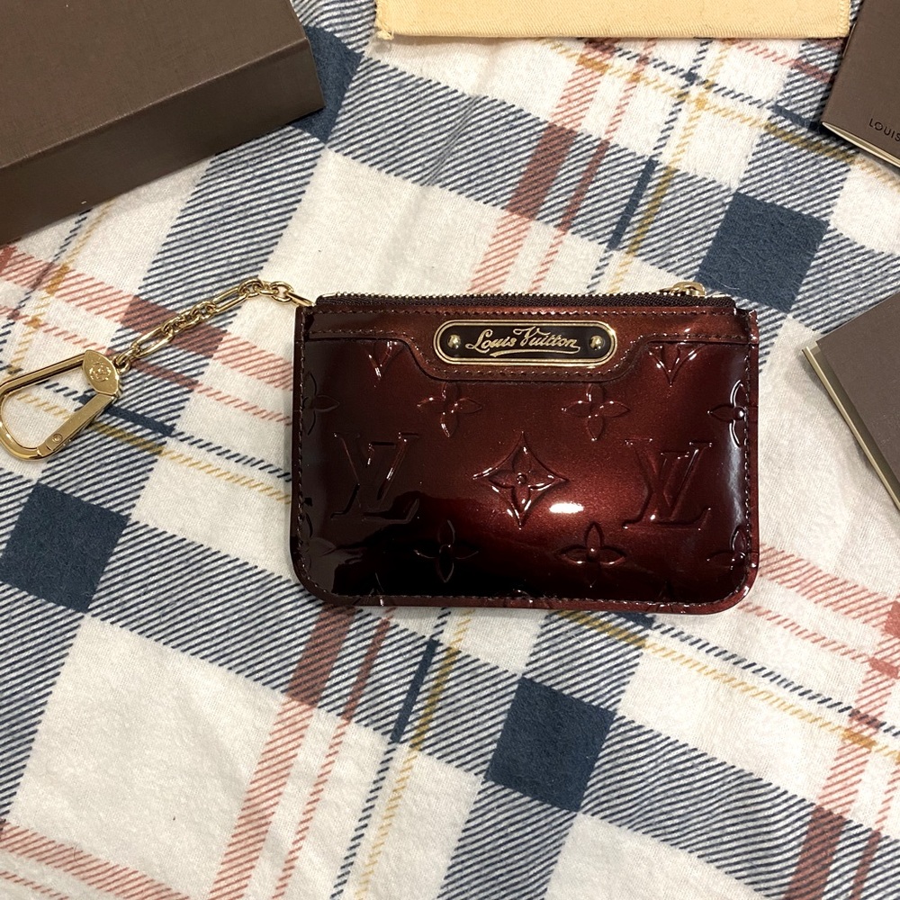 Louis Vuitton Vernis Key pouch wallet Cles
